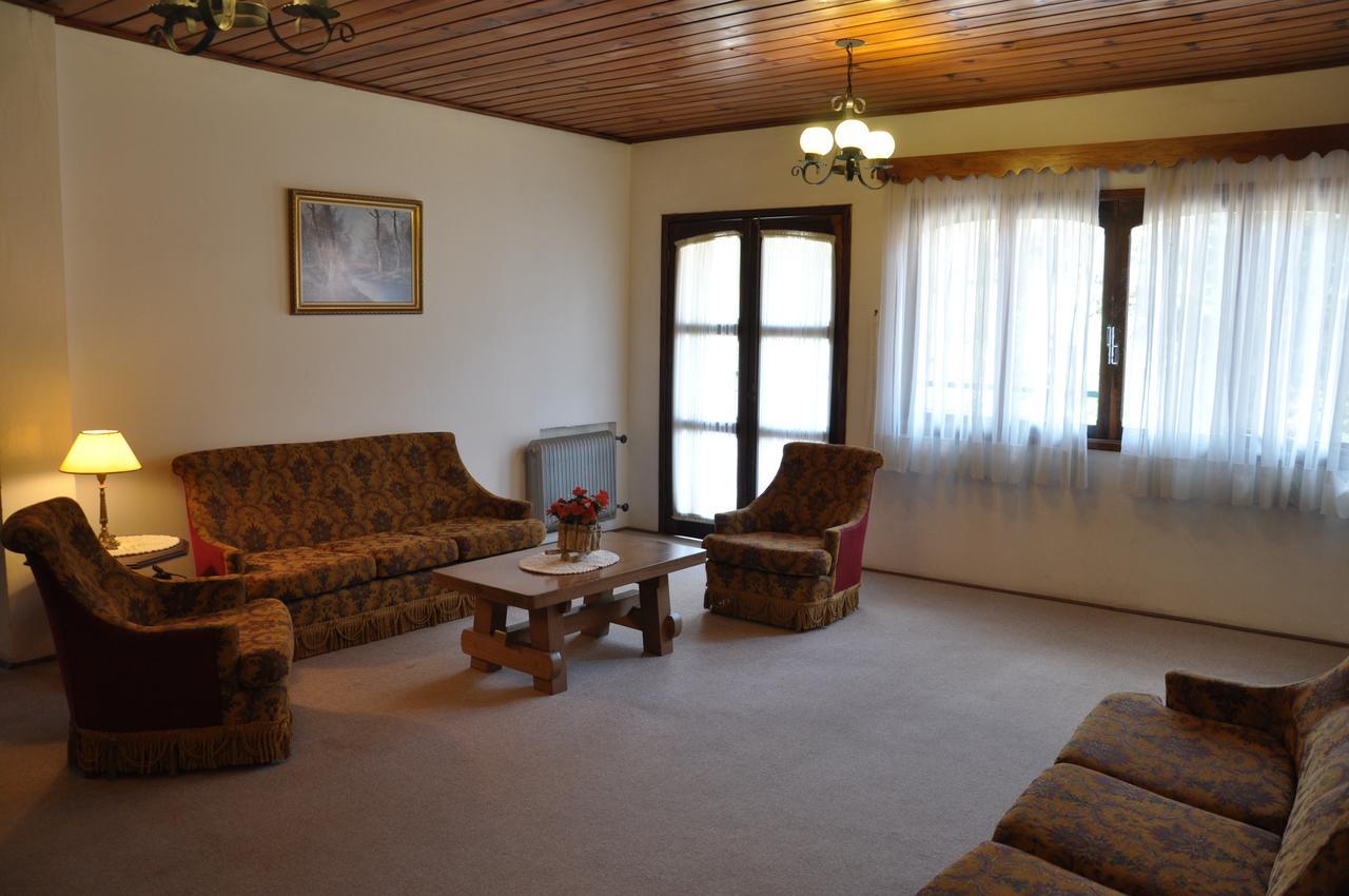 Hotel Vila Regina Campos do Jordao Ngoại thất bức ảnh