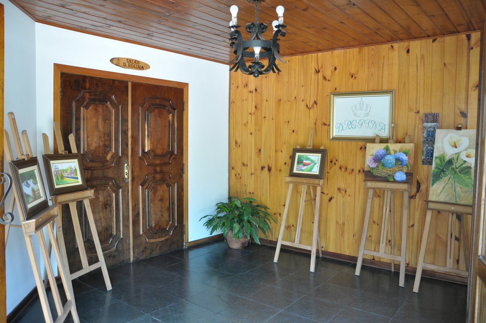 Hotel Vila Regina Campos do Jordao Ngoại thất bức ảnh